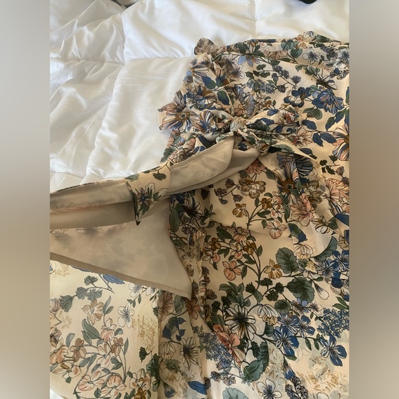 Flowy Wrap Skirt - Picture 3 of 3